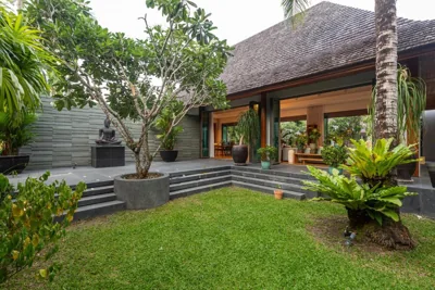 Spacious 5-bedroom private villa for groups of up to 12 guests – Photos 7